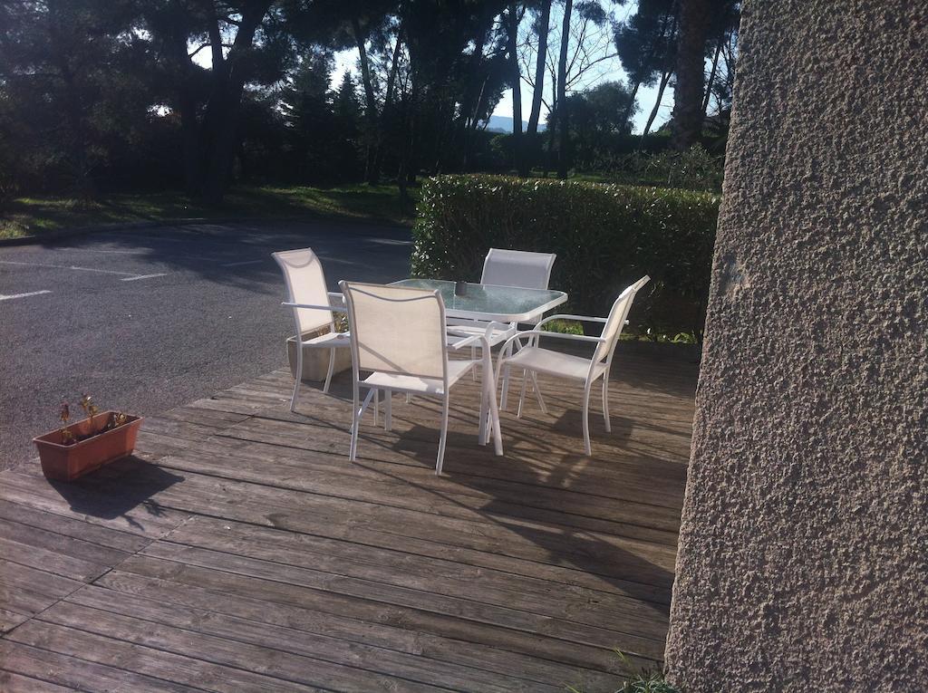 Stars Antibes Biot Exterior foto